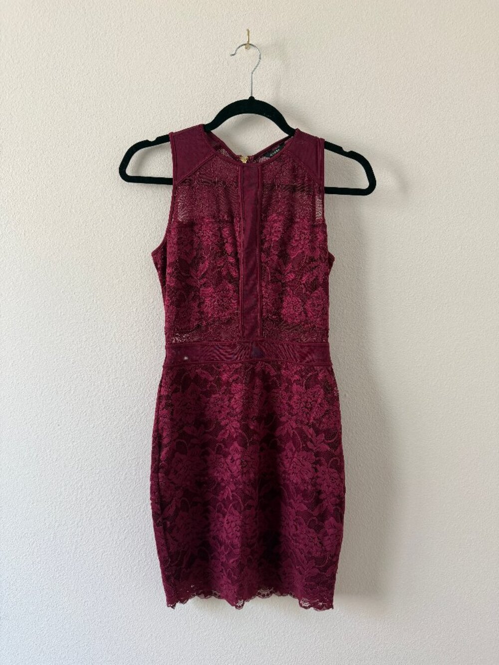 GUESS Warm Purple Lace Cocktail Dress, Sleeveless Fitted Mini Dress, Size S